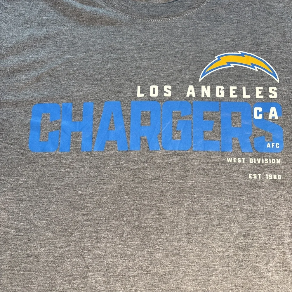 Nike Los Angeles Chargers Mens Large Gray Graphic T-Shirt NFL Football Tee
